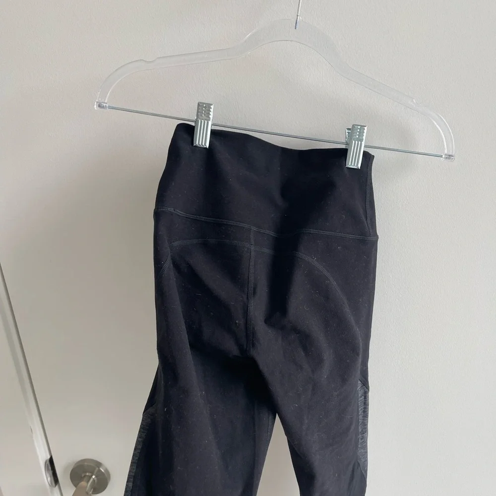 ALO Black and Gray High-Waisted Leggings